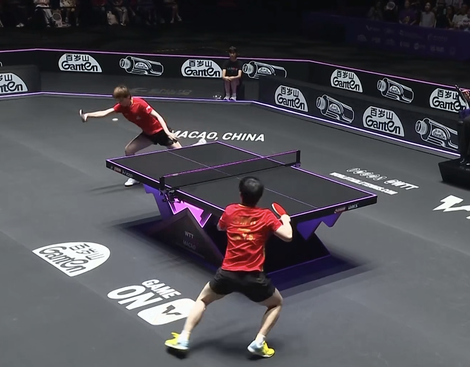 库里顶投文班亚马 库里顶投文班亚马